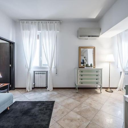 Sotto Le Due Torri 5* Apartamento Bolonha Exterior foto