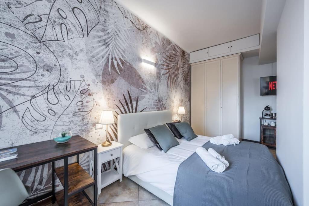 Sotto Le Due Torri 5* Apartamento Bolonha Exterior foto